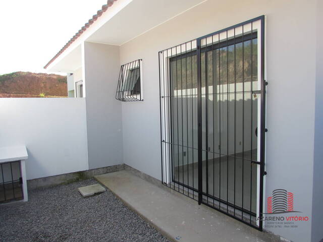 Casa para Venda em São José - 4