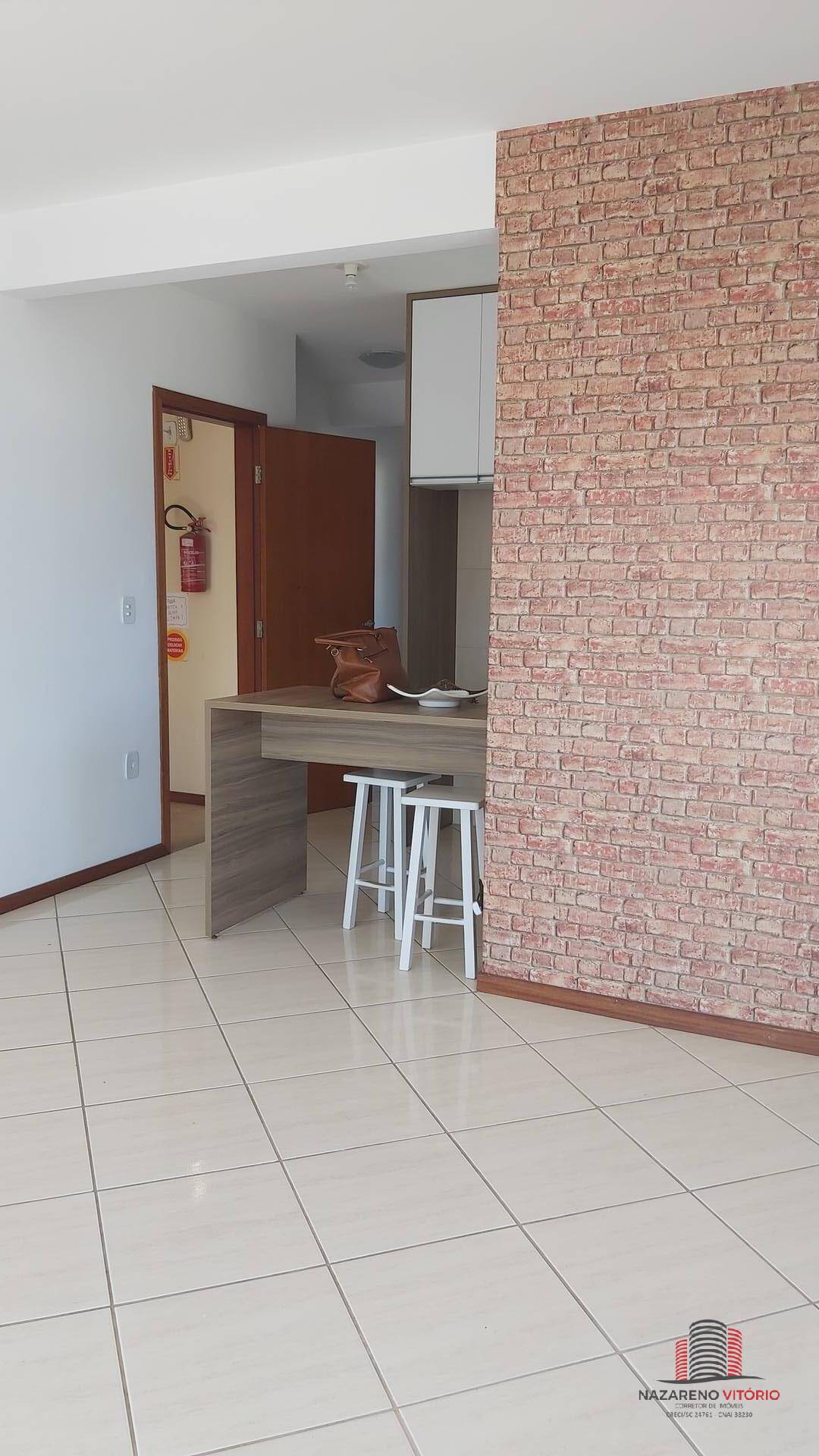 Apartamento à venda com 2 quartos, 55m² - Foto 1