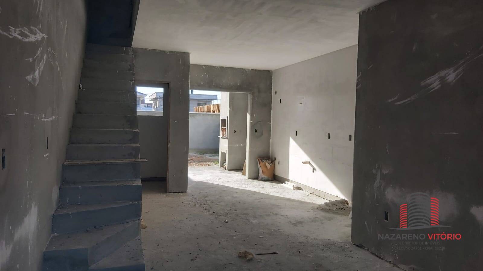 Sobrado à venda com 3 quartos, 94m² - Foto 2