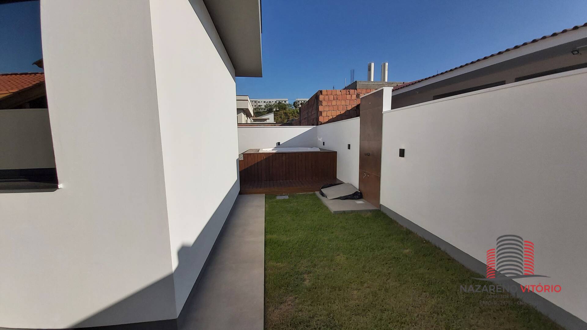 Casa à venda com 3 quartos, 106m² - Foto 5