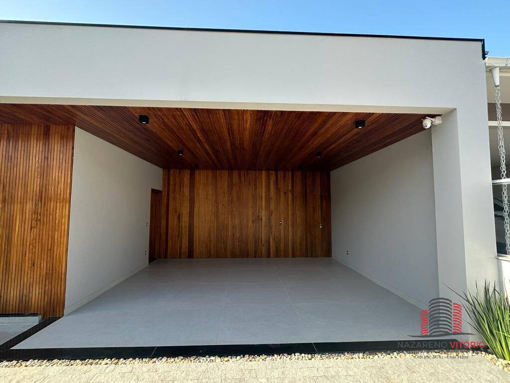 Casa à venda com 3 quartos, 173m² - Foto 4