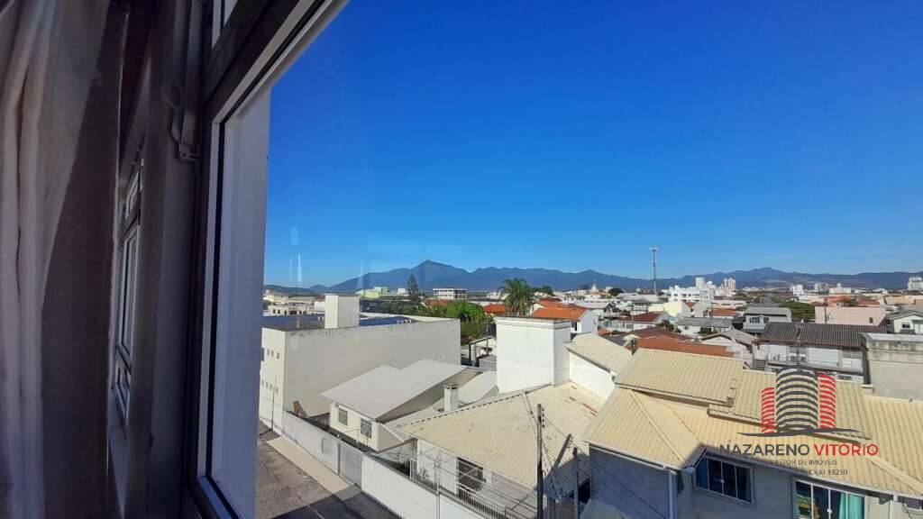 Cobertura à venda com 3 quartos, 216m² - Foto 29