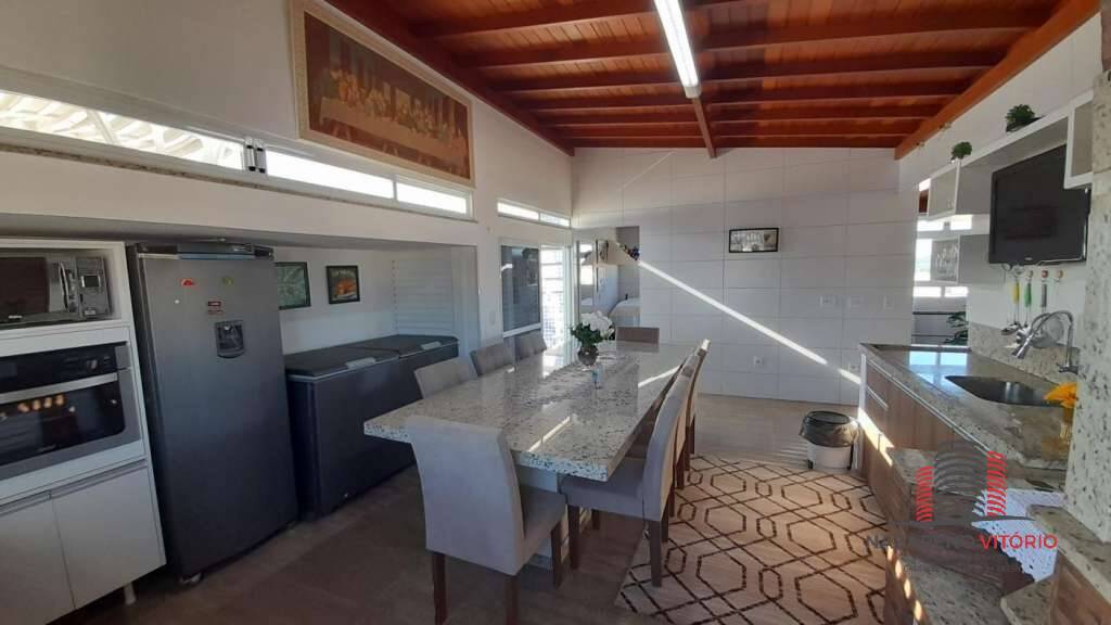 Cobertura à venda com 3 quartos, 216m² - Foto 25