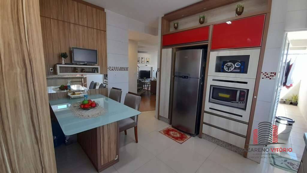 Cobertura à venda com 3 quartos, 216m² - Foto 7