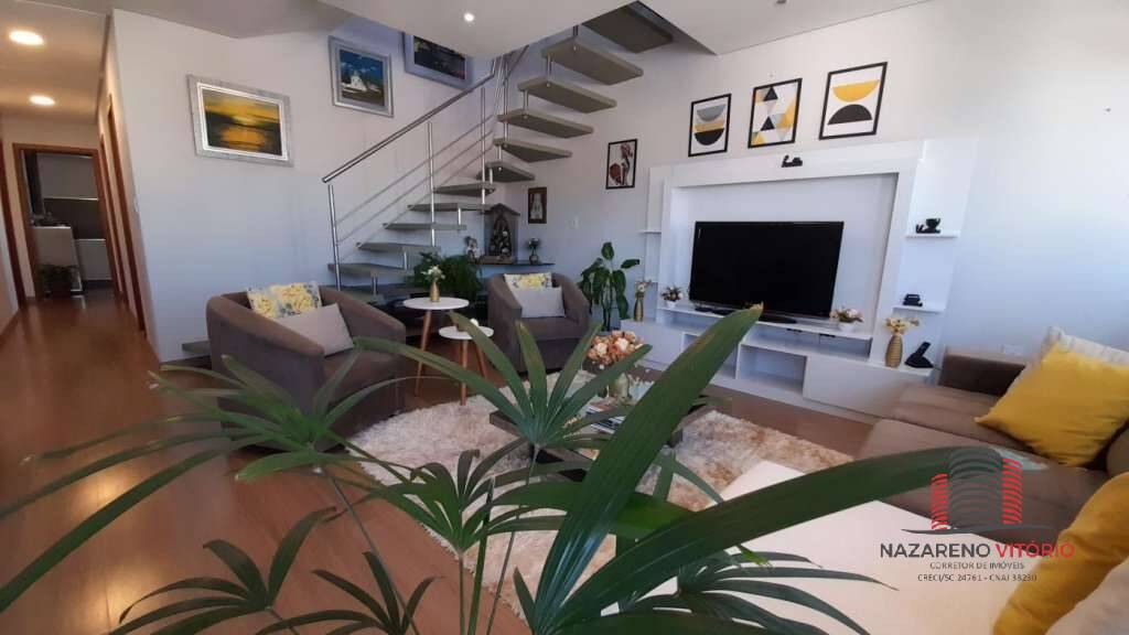 Cobertura à venda com 3 quartos, 216m² - Foto 2