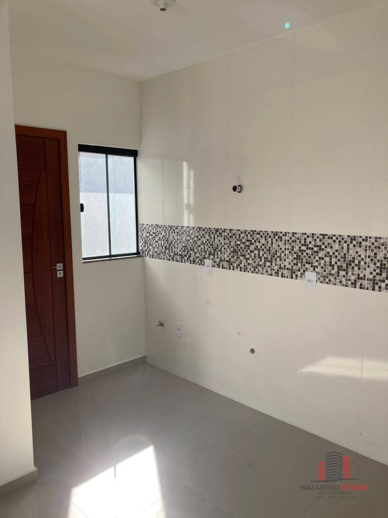 Casa à venda com 3 quartos, 95m² - Foto 5