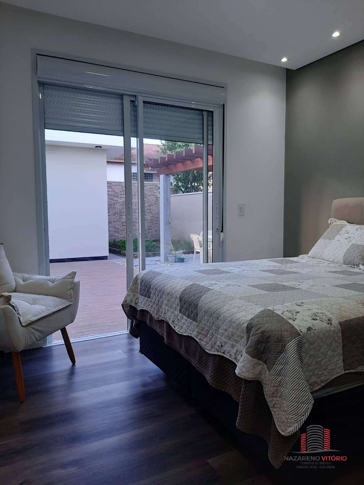 Casa à venda com 3 quartos, 187m² - Foto 15