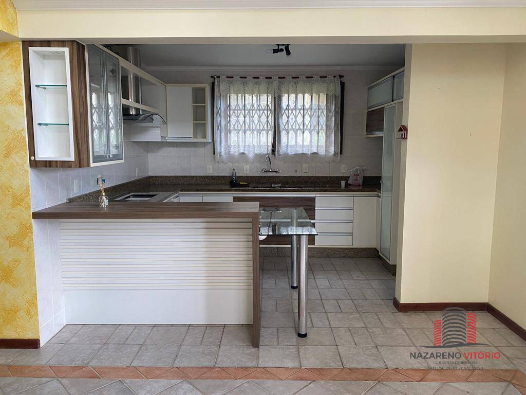 Casa à venda com 4 quartos, 191m² - Foto 17