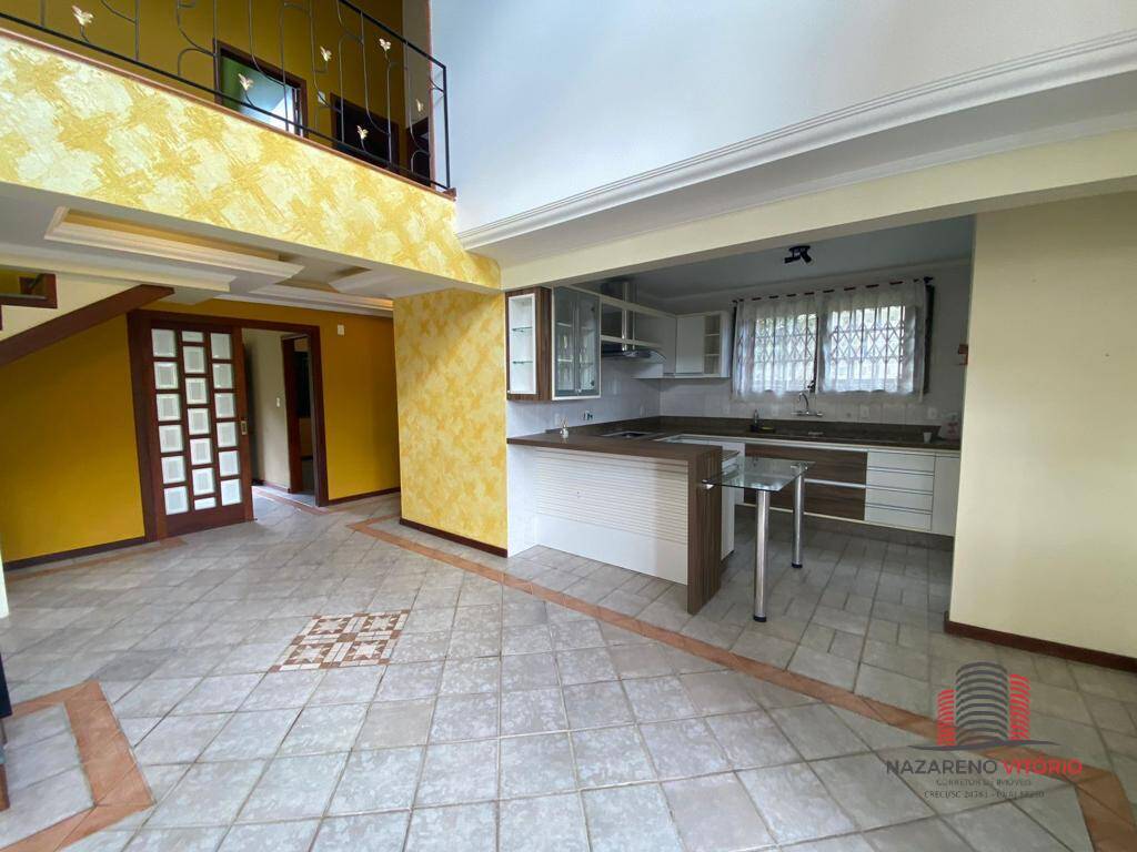 Casa à venda com 4 quartos, 191m² - Foto 18