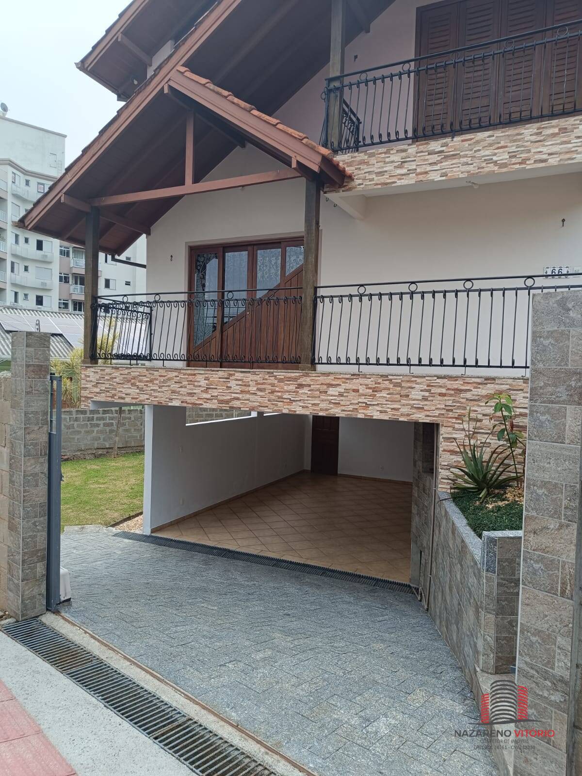 Casa à venda com 4 quartos, 191m² - Foto 4