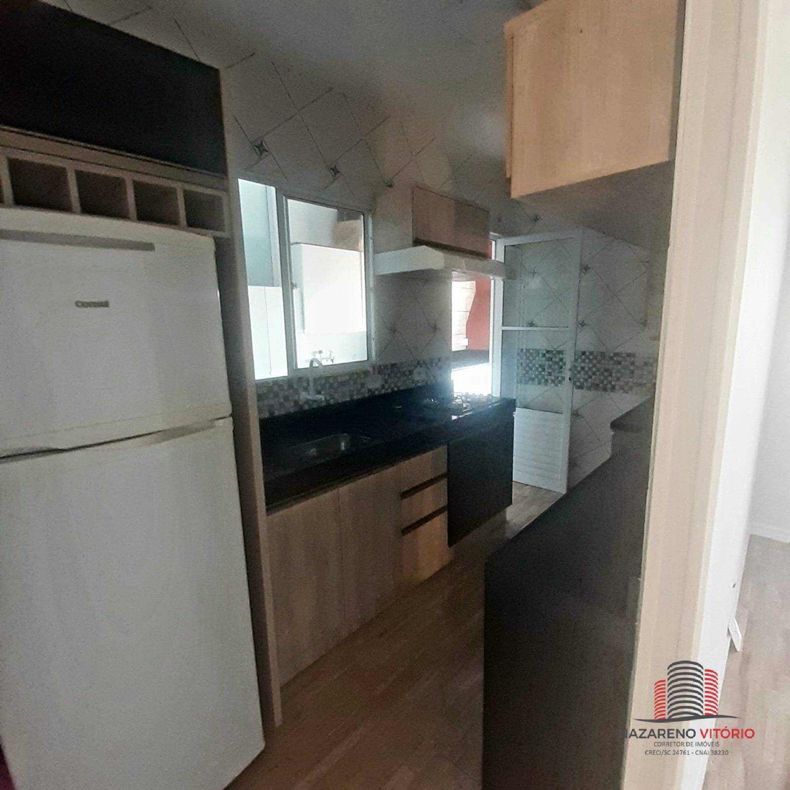 Casa de Condomínio à venda com 3 quartos, 70m² - Foto 2